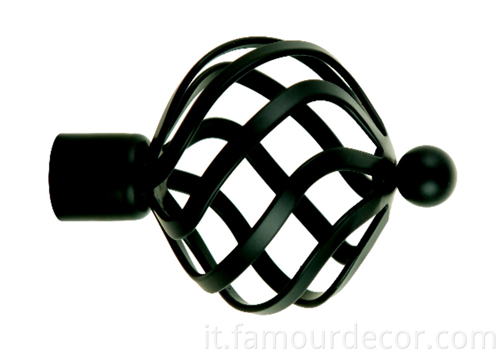 Curtain rod with twist cage head